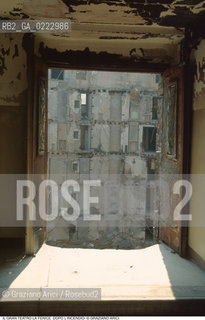 Caption: Nome: ..GRAN TEATRO LA FENICE..Descrizione: ..SCALE PER I PALCHI DOPO LINCENDIO / VENEZIA..Credit: ..Graziano Arici/Rosebud2/..Costo: ..A..Nazione: ..ITALIA..Città: ..VENEZIA..Data: ..FEBBRAIO 1996