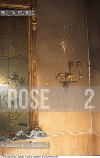 Caption: Nome: ..GRAN TEATRO LA FENICE..Descrizione: ..UN PALCO DOPO LINCENDIO / VENEZIA..Credit: ..Graziano Arici/Rosebud2/..Costo: ..A..Nazione: ..ITALIA..Città: ..VENEZIA..Data: ..FEBBRAIO 1996