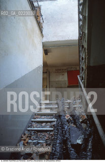 Caption: Nome: ..GRAN TEATRO LA FENICE..Descrizione: ..SCALE PER I PALCHI DOPO LINCENDIO / VENEZIA..Credit: ..Graziano Arici/Rosebud2/..Costo: ..A..Nazione: ..ITALIA..Città: ..VENEZIA..Data: ..FEBBRAIO 1996