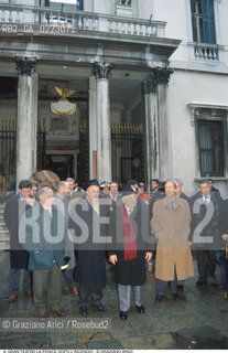 Caption: Nome: ..GRAN TEATRO LA FENICE..Descrizione: ..IL PRESIDENTE OSCAR LUIGI SCALFARO LINCENDIO / VENEZIA PONTEL ..Credit: ..Graziano Arici/Rosebud2/..Costo: ..A..Nazione: ..ITALIA..Città: ..VENEZIA..Data: ..FEBBRAIO 1996
