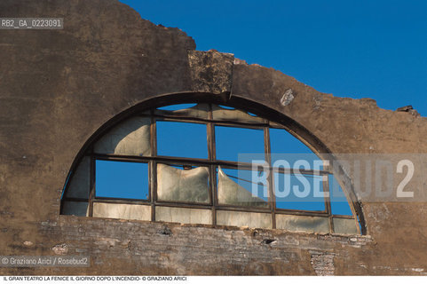 Caption: Nome: ..GRAN TEATRO LA FENICE..Descrizione: ..DOPO LINCENDIO / VENEZIA..Credit: ..Graziano Arici/Rosebud2/..Costo: ..A..Nazione: ..ITALIA..Città: ..VENEZIA..Data: ..30/01/96