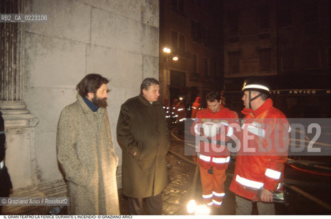 Caption: Nome: ..GRAN TEATRO LA FENICE..Descrizione: ..IL TEATRO IL GIORNO DURANTE LINCENDIO / VENEZIA..Credit: ..Graziano Arici/Rosebud2/..Costo: ..B..Nazione: ..ITALIA..Città: ..VENEZIA..Data: ..29/01/1996
