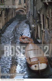 Localizzazione:..VENEZIA..Oggetto:..Soggetto:..BASSA MAREA ECCEZIONALE NEI CANALI..Cronologia: ..Definizione Culturale:..   Autore: ..   Stile: ..   Editori/Stampatori:..   Committenza:..Materia e Tecnica:..Collocazione:..Note:..PROBLEMI..Riproduzione Fotografica:..Graziano Arici/Rosebud2 .Copyright:..Graziano Arici/Rosebud2 .Data:..1989..Costo:..A..