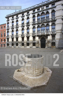 Localizzazione:..VENEZIA / CANNAREGIO..Oggetto:..Soggetto:..PALAZZO LABIA CAMPO S. GEREMIA VERA DA POZZO..Cronologia: ..XVII XVIII SECOLO..Definizione Culturale:..   Autore: ANDREA COMINELLI, ALESSANDRO TREMIGNON, GIORGIO MASSARI..   Stile: ..   Editori/Stampatori:..   Committenza:..Materia e Tecnica:..Collocazione:..Note:..PALAZZI..Riproduzione Fotografica:..Graziano Arici/Rosebud2 .Copyright:..Graziano Arici/Rosebud2 .Data:..1998..Costo:..A..