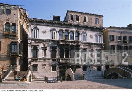 Localizzazione:..VENEZIA / CASTELLO..Oggetto:..Soggetto:..PALAZZO MALIPIERO TREVISAN..Cronologia: ..XVI SECOLO..Definizione Culturale:..   Autore: SANTE LOMBARDO..   Stile: GOTICO..   Editori/Stampatori:..   Committenza:..Materia e Tecnica:..Collocazione:..Note:..PALAZZI..Riproduzione Fotografica:..Graziano Arici/Rosebud2 .Copyright:..Graziano Arici/Rosebud2 .Data:..1998..Costo:..A..