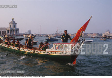 Localizzazione:..VENEZIA / S. MARCO..Oggetto:..Soggetto:..REGATA DELLE QUATTRO REPUBBLICHE MARINARE IN BACINO SAN MARCO GALEONE..Cronologia: ..Definizione Culturale:..   Autore: ..   Stile: ..   Editori/Stampatori:..   Committenza:..Materia e Tecnica:..Collocazione:..Note:..REGATE..Riproduzione Fotografica:..Copyright:..Graziano Arici/Rosebud2 .Data:..1994..Costo:..A