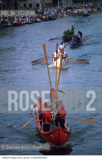 Localizzazione:..VENEZIA..Oggetto:..Soggetto:..REGATA STORICA CAORLINE..Cronologia: ..Definizione Culturale:..   Autore: ..   Stile: ..   Editori/Stampatori:..   Committenza:..Materia e Tecnica:..Collocazione:..Note:..REGATE..Riproduzione Fotografica:..Copyright:..Graziano Arici/Rosebud2 .Data:..1996..Costo:..A