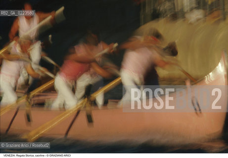 Localizzazione:..VENEZIA..Oggetto:..Soggetto:..REGATA STORICA CAORLINE..Cronologia: ..Definizione Culturale:..   Autore: ..   Stile: ..   Editori/Stampatori:..   Committenza:..Materia e Tecnica:..Collocazione:..Note:..REGATE..Riproduzione Fotografica:..Copyright:..Graziano Arici/Rosebud2 .Data:..1996..Costo:..A