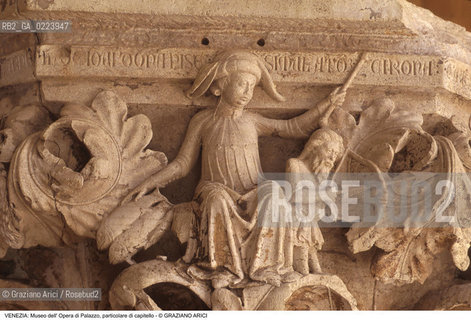 Localizzazione:..VENEZIA / S. MARCO..Oggetto:..Soggetto:..PALAZZO DUCALE / MUSEO DELL OPERA DI PALAZZO / PARTICOLARE DI CAPITELLO..Cronologia: ..XIV SECOLO..Definizione Culturale:..   Autore: ..   Stile:..   Editori/Stampatori:..   Committenza:..Materia e Tecnica:..Collocazione:..Note:..MUSEI..Riproduzione Fotografica:..Graziano Arici/Rosebud2 .Copyright:..Graziano Arici/Rosebud2 .Data:..1997..Costo:..A..