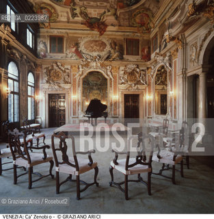 Localizzazione:..VENEZIA / DORSODURO..Oggetto:..Soggetto:..CA ZENOBIO SALONE DA BALLO..Cronologia: XVII XVIII SEC  ..Definizione Culturale:..   Autore: LOUIS DORIGNY STUCCHI E AFFRESCHI..   Stile: BAROCCO..   Editori/Stampatori:..   Committenza:..Materia e Tecnica:..Collocazione:..Note:..PALAZZI ARMENI MECHITARISTI..Riproduzione Fotografica:..Copyright:..Graziano Arici/Rosebud2 .Data:..1996..Costo:..A