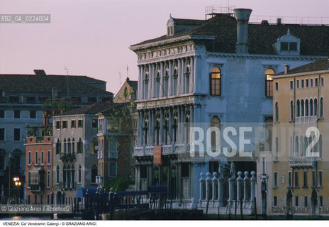 Localizzazione:..VENEZIA / CANNAREGIO..Oggetto:..Soggetto:..CA VENDRAMIN CALERGI / CASINO MUNICIPALE / RICHARD WAGNER..Cronologia: ..XVII SECOLO..Definizione Culturale:..   Autore: MAURO CODUSSI..   Stile: RINASCIMENTO..   Editori/Stampatori:..   Committenza:..Materia e Tecnica:..Collocazione:..Note:..PALAZZI..Riproduzione Fotografica:..Graziano Arici/Rosebud2 .Copyright:..Graziano Arici/Rosebud2 .Data:..1985..Costo:..A..
