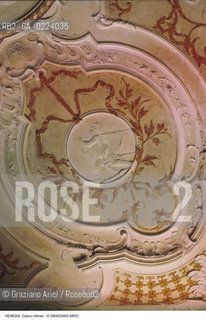 Localizzazione:..VENEZIA / S. MARCO..Oggetto:..Soggetto:..CASINO VENIER / RIDOTTO DELLA PROCURATORESSA VENIER / STUCCHI..Cronologia: ..XVIII SECOLO..Definizione Culturale:..   Autore: ..   Stile:..   Editori/Stampatori:..   Committenza:..Materia e Tecnica:..Collocazione:..Note:..PALAZZI..Riproduzione Fotografica:..Graziano Arici/Rosebud2 .Copyright:..Graziano Arici/Rosebud2 .Data:..1995..Costo:..A..