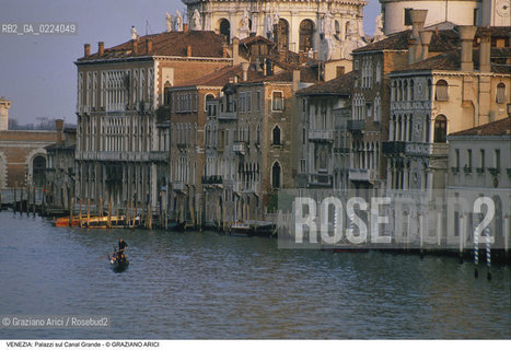 Localizzazione:..VENEZIA / DORSODURO..Oggetto:..Soggetto:..CA DARIO, PALAZZO BARBARO, PALAZZO SALVIATI, PALAZZO BENZON, PALAZZO GENOVESE..Cronologia: ..XV XIX SECOLO..Definizione Culturale:..   Autore: ..   Stile: GOTICO RINASCIMENTO NEOGOTICO..   Editori/Stampatori:..   Committenza:..Materia e Tecnica:..Collocazione:..Note:..PALAZZI..Riproduzione Fotografica:..Graziano Arici/Rosebud2 .Copyright:..Graziano Arici/Rosebud2 .Data:..1998..Costo:..A..