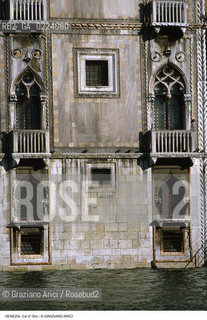 Localizzazione:..VENEZIA / CANNAREGIO..Oggetto:..Soggetto:..CA  D ORO..Cronologia: ..XV SECOLO..Definizione Culturale:..   Autore: MATTEO RAVERTI GIOVANNI E BARTOLOMEO BON..   Stile: GOTICO..   Editori/Stampatori:..   Committenza:..Materia e Tecnica:..Collocazione:..Note:..PALAZZI / RESTAURO XIX SEC G.B. MEDUNA..Riproduzione Fotografica:..Graziano Arici/Rosebud2 .Copyright:..Graziano Arici/Rosebud2 .Data:..1998..Costo:..A..