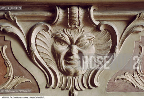 Localizzazione:..VENEZIA / DORSODURO..Oggetto:..Soggetto:..CA ZENOBIO DECORAZIONE..Cronologia: XVII XVIII SEC  ..Definizione Culturale:..   Autore: ..   Stile: BAROCCO..   Editori/Stampatori:..   Committenza:..Materia e Tecnica:..Collocazione:..Note:..PALAZZI ARMENI MECHITARISTI..Riproduzione Fotografica:..Copyright:..Graziano Arici/Rosebud2 .Data:..1996..Costo:..A