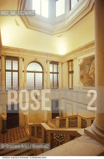 Localizzazione:..VENEZIA / S.MARCO..Oggetto:..Soggetto:..CA FARSETTI SCALONE..Cronologia: ..XVIII SECOLO..Definizione Culturale:..   Autore: ANDREA TIRALI..   Stile: ..   Editori/Stampatori:..   Committenza:..Materia e Tecnica:..Collocazione:..Note:..PALAZZI MUNICIPIO FONDACO..Riproduzione Fotografica:..Graziano Arici/Rosebud2 .Copyright:..Graziano Arici/Rosebud2 .Data:..1990..Costo:..A