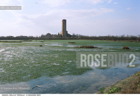 Localizzazione:..VENEZIA / ISOLA DI TORCELLO..Oggetto:..Soggetto:..CATTEDRALE DI S. MARIA ASSUNTA / LAGUNA BARENE ALGHE INQUINAMENTO..Cronologia: ....Definizione Culturale:..   Autore: ..   Stile: ....   Editori/Stampatori:..   Committenza:..Materia e Tecnica:....Collocazione:..Note:..CHIESA MURANO BURANO TORCELLO..Riproduzione Fotografica:..Graziano Arici/Rosebud2 .Copyright:..Graziano Arici/Rosebud2 .Data:..1995..Costo:..A..