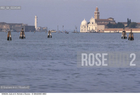 Localizzazione:..VENEZIA / ISOLA DI S. MICHELE..Oggetto:..Soggetto:..CIMITERO MURANO E LAGUNA DALLE FONDAMENTA NUOVE..Cronologia: ....Definizione Culturale:..   Autore:.. ..   Stile: ..   Editori/Stampatori:..   Committenza:..Materia e Tecnica:..Collocazione:..Note:..MURANO BURANO TORCELLO..Riproduzione Fotografica:..Graziano Arici/Rosebud2 .Copyright:..Graziano Arici/Rosebud2 .Data:..1995..Costo:..A..