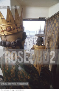 Localizzazione:..VENEZIA / S. MARCO..Oggetto:..Soggetto:..TORRE DELL OROLOGIO / MORI / RE MAGI..Cronologia: ..XV SECOLO..Definizione Culturale:..   Autore: ..PAOLO E GIOVANNI CARLO RANIERI DA REGGIO..   Stile:..   Editori/Stampatori:..   Committenza:..Materia e Tecnica:..Collocazione:..Note:....Riproduzione Fotografica:..Graziano Arici/Rosebud2 .Copyright:..Graziano Arici/Rosebud2 .Data:..1990..Costo:..A..