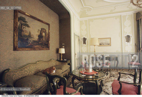 Localizzazione:..VENEZIA / S. MARCO..Oggetto:..Soggetto:..HOTEL GRITTI PALACE / SUITE ERNEST HEMINGWAY / WOODY ALLEN GATTO..Cronologia: ....Definizione Culturale:..   Autore: ..   Stile:..   Editori/Stampatori:..   Committenza:..Materia e Tecnica:..Collocazione:..Note:..ALBERGHI..Riproduzione Fotografica:..Graziano Arici/Rosebud2 .Copyright:..Graziano Arici/Rosebud2 .Data:..1990..Costo:..A..