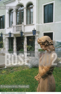 Localizzazione:..VENEZIA / DORSODURO..Oggetto:..Soggetto:..PENSIONE ACCADEMIA VILLA MARAVEGE..Cronologia: ..XIX SECOLO..Definizione Culturale:..   Autore: ..   Stile:....   Editori/Stampatori:..   Committenza:..Materia e Tecnica:..Collocazione:..Note:..ALBERGHI HOTEL CASA MAINELLA..Riproduzione Fotografica:..Graziano Arici/Rosebud2 .Copyright:..Graziano Arici/Rosebud2 .Data:..1988..Costo:..A..