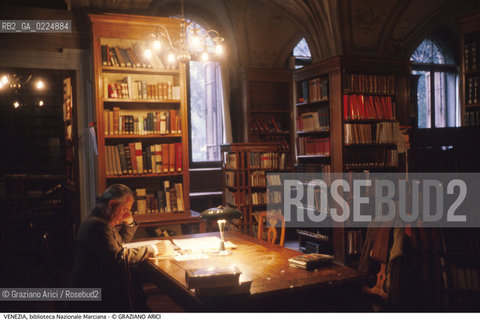 Localizzazione:..VENEZIA / S. MARCO..Oggetto:..Soggetto:..BIBLIOTECA NAZIONALE MARCIANA / SALA DI LETTURA RISERVATA..Cronologia: ....Definizione Culturale:..   Autore: ....   Stile: ..   Editori/Stampatori:..   Committenza:..Materia e Tecnica:..Collocazione:..Note:..MONUMENTALE..Riproduzione Fotografica:..Graziano Arici/Rosebud2 .Copyright:..Graziano Arici/Rosebud2 .Data:..1995..Costo:..A..