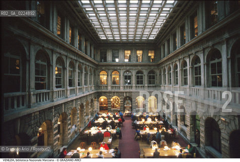 Localizzazione:..VENEZIA / S. MARCO..Oggetto:..Soggetto:..BIBLIOTECA NAZIONALE MARCIANA / SALA DI LETTURA..Cronologia: ..XVI SECOLO..Definizione Culturale:..   Autore: ..JACOPO SANSOVINO..   Stile: ..   Editori/Stampatori:..   Committenza:..Materia e Tecnica:..Collocazione:..Note:..MONUMENTALE..Riproduzione Fotografica:..Graziano Arici/Rosebud2 .Copyright:..Graziano Arici/Rosebud2 .Data:..1995..Costo:..A..