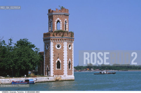 Localizzazione:..VENEZIA / CASTELLO..Oggetto:..Soggetto:..ARSENALE TORRE ..Cronologia: ..XIX SECOLO..Definizione Culturale:..   Autore: ....   Stile: ..   Editori/Stampatori:..   Committenza:..Materia e Tecnica:..Collocazione:..Note:....Riproduzione Fotografica:..Graziano Arici/Rosebud2 .Copyright:..Graziano Arici/Rosebud2 .Data:..1990..Costo:..A..