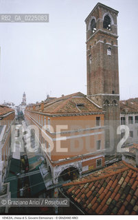 Localizzazione:..VENEZIA / S. POLO..Oggetto:..Soggetto:..CHIESA DI S. GIOVANNI ELEMOSINARO CAMPANILE / RUGA RIALTO MERCATO..Cronologia: ..XIV XVI SECOLO..Definizione Culturale:..   Autore: ..SCARPAGNINO..   Stile:..   Editori/Stampatori:..   Committenza:..Materia e Tecnica:..Collocazione:..Note:..MONUMENTALE..Riproduzione Fotografica:..Graziano Arici/Rosebud2 .Copyright:..Graziano Arici/Rosebud2 .Data:..1995..Costo:..A..
