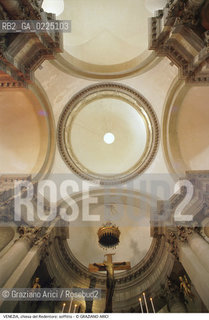 Localizzazione:..VENEZIA / ISOLA DELLA GIUDECCA..Oggetto:..Soggetto:..CHIESA DEL REDENTORE / INTERNO SOFFITTO..Cronologia: ..XVI  SECOLO..Definizione Culturale:..   Autore: ..ANDREA PALLADIO..   Stile:..PALLADIANO..   Editori/Stampatori:..   Committenza:..Materia e Tecnica:..Collocazione:..Note:..MONUMENTALE..Riproduzione Fotografica:..Graziano Arici/Rosebud2 .Copyright:..Graziano Arici/Rosebud2 .Data:..1995..Costo:..A..