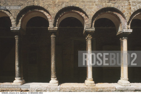 Localizzazione:..VENEZIA / CASTELLO..Oggetto:..Soggetto:..EX CONVENTO DI S. APOLLONIA / CHIOSTRO..Cronologia: ..XII XIII XIV SECOLO..Definizione Culturale:..   Autore: ....   Stile:..ROMANICO..   Editori/Stampatori:..   Committenza:..Materia e Tecnica:..Collocazione:..Note:..MONUMENTALE..Riproduzione Fotografica:..Graziano Arici/Rosebud2 .Copyright:..Graziano Arici/Rosebud2 .Data:..1995..Costo:..A..