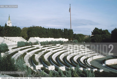 Localizzazione:..VENEZIA / S. MARCO..Oggetto:..Soggetto:..ISOLA DI S. GIORGIO MAGGIORE / TEATRO VERDE..Cronologia: ..XX SECOLO..Definizione Culturale:..   Autore: ..LUIGI VIETTI..ANGELO SCATTOLIN..   Stile:....   Editori/Stampatori:..   Committenza:..Materia e Tecnica:..Collocazione:..Note:..MONUMENTALE..Riproduzione Fotografica:..Graziano Arici/Rosebud2 .Copyright:..Graziano Arici/Rosebud2 .Data:..1987..Costo:..A..