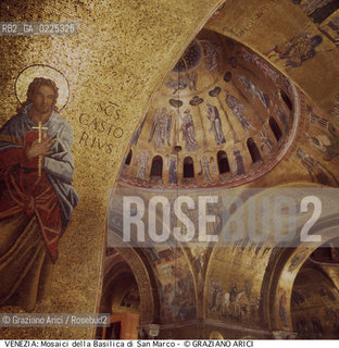 Localizzazione:..VENEZIA / S. MARCO..Oggetto:..Soggetto:..BASILICA DI SAN MARCO / MOSAICI..Cronologia: ..XII XIII XIV SEC..Definizione Culturale:..   Autore: ..   Stile: GOTICO BIZANTINO ROMANICO..   Editori/Stampatori:..   Committenza:..Materia e Tecnica:..Collocazione:..Note:..CHIESE..Riproduzione Fotografica:..Graziano Arici/Rosebud2 .Copyright:..Graziano Arici/Rosebud2 .Data:..1998..Costo:..A..