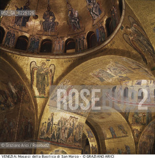 Localizzazione:..VENEZIA / S. MARCO..Oggetto:..Soggetto:..BASILICA DI SAN MARCO / MOSAICI..Cronologia: ..XII XIII XIV SEC..Definizione Culturale:..   Autore: ..   Stile: GOTICO BIZANTINO ROMANICO..   Editori/Stampatori:..   Committenza:..Materia e Tecnica:..Collocazione:..Note:..CHIESE..Riproduzione Fotografica:..Graziano Arici/Rosebud2 .Copyright:..Graziano Arici/Rosebud2 .Data:..1998..Costo:..A..