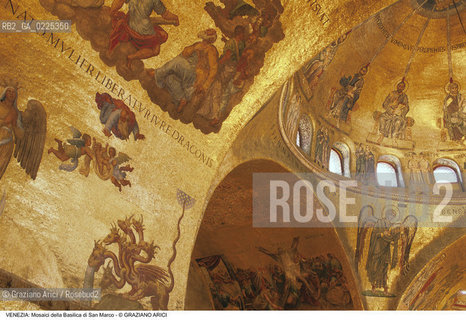 Localizzazione:..VENEZIA / S. MARCO..Oggetto:..Soggetto:..BASILICA DI SAN MARCO / MOSAICI..Cronologia: ..XII XIII XIV SEC..Definizione Culturale:..   Autore: ..   Stile: GOTICO BIZANTINO ROMANICO..   Editori/Stampatori:..   Committenza:..Materia e Tecnica:..Collocazione:..Note:..CHIESE..Riproduzione Fotografica:..Graziano Arici/Rosebud2 .Copyright:..Graziano Arici/Rosebud2 .Data:..1998..Costo:..A..
