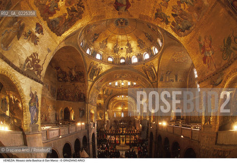 Localizzazione:..VENEZIA / S. MARCO..Oggetto:..Soggetto:..BASILICA DI SAN MARCO / MOSAICI..Cronologia: ..XII XIII XIV SEC..Definizione Culturale:..   Autore: ..   Stile: GOTICO BIZANTINO ROMANICO..   Editori/Stampatori:..   Committenza:..Materia e Tecnica:..Collocazione:..Note:..CHIESE..Riproduzione Fotografica:..Graziano Arici/Rosebud2 .Copyright:..Graziano Arici/Rosebud2 .Data:..1998..Costo:..A..
