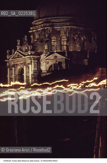 Localizzazione:..VENEZIA / DORSODURO..Oggetto:..Soggetto:..FESTA DELLA MADONNA DELLA SALUTE PONTE VOTIVO SUL CANAL GRANDE..Cronologia: ..Definizione Culturale:..   Autore: ..   Stile: ..   Editori/Stampatori:..   Committenza:..Materia e Tecnica:..Collocazione:..Note:..FESTE..Riproduzione Fotografica:..Copyright:..Graziano Arici/Rosebud2 .Data:..1996..Costo:..A
