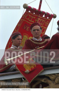 Localizzazione:..VENEZIA..Oggetto:..Soggetto:..FESTA DELLA SENSA ASCENSIONE ARALDI BUCINTORO..Cronologia: ..Definizione Culturale:..   Autore: ..   Stile: ..   Editori/Stampatori:..   Committenza:..Materia e Tecnica:..Collocazione:..Note:..FESTE..Riproduzione Fotografica:..Copyright:..Graziano Arici/Rosebud2 .Data:..1996..Costo:..A