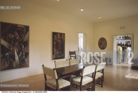 Localizzazione:..VENEZIA / DORSODURO..Oggetto:..Soggetto:..PALAZZO VENIER DEI LEONI / COLLEZIONE PEGGY GUGGENHEIM..Cronologia: ....Definizione Culturale:..   Autore: ....   Stile:....   Editori/Stampatori:..   Committenza:..Materia e Tecnica:....Collocazione:..Note:..MONUMENTALE MUSEO FONDAZIONE..Riproduzione Fotografica:..Graziano Arici/Rosebud2 .Copyright:..Graziano Arici/Rosebud2 .Data:..1995..Costo:..A..