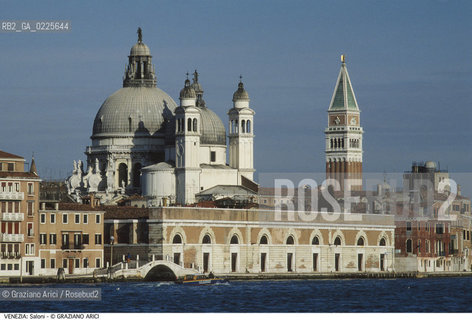 Localizzazione:..VENEZIA / DORSODURO..Oggetto:..Soggetto:..MAGAZZINI DEL SALE / SALONI..Cronologia: ..XIV XIX SECOLO..Definizione Culturale:..   Autore: ..ALVISE PIGAZZI..   Stile:..NEOCLASSICO..   Editori/Stampatori:..   Committenza:..Materia e Tecnica:....Collocazione:..Note:..MONUMENTALE..Riproduzione Fotografica:..Graziano Arici/Rosebud2 .Copyright:..Graziano Arici/Rosebud2 .Data:..1995..Costo:..A..