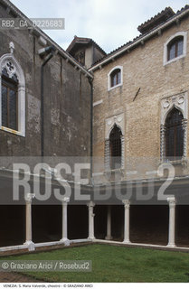 Localizzazione:..VENEZIA / CANNAREGIO..Oggetto:..Soggetto:..S. MARIA DELLA MISERICORDIA / VALVERDE / CHIOSTRO ..Cronologia: ..XIII SECOLO..Definizione Culturale:..   Autore: ....   Stile:..GOTICO..   Editori/Stampatori:..   Committenza:..Materia e Tecnica:....Collocazione:..Note:..MONUMENTALE CHIESA ABBAZIA..Riproduzione Fotografica:..Graziano Arici/Rosebud2 .Copyright:..Graziano Arici/Rosebud2 .Data:..1990..Costo:..A..