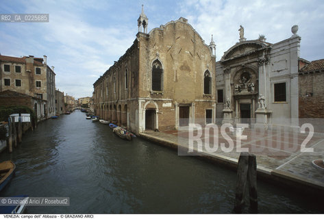 Localizzazione:..VENEZIA / CANNAREGIO..Oggetto:..Soggetto:..CAMPO DELL ABBAZIA / S. MARIA DELLA MISERICORDIA / VALVERDE / CHIESA E SCUOLA VECCHIA / RIO DELLA SENSA ..Cronologia: ..XV XVII SECOLO..Definizione Culturale:..   Autore: ..CLEMENTE MOLLI..   Stile:..GOTICO FIORITO..   Editori/Stampatori:..   Committenza:..Materia e Tecnica:....Collocazione:..Note:..MONUMENTALE ..Riproduzione Fotografica:..Graziano Arici/Rosebud2 .Copyright:..Graziano Arici/Rosebud2 .Data:..1990..Costo:..A..