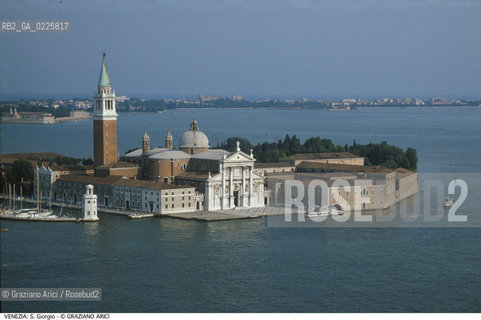Localizzazione:..VENEZIA / S. MARCO..Oggetto:..Soggetto:..ISOLA E CHIESA DI S. GIORGIO MAGGIORE..Cronologia: ..XVI SECOLO..Definizione Culturale:..   Autore: ..ANDREA PALLADIO..   Stile:..PALLADIANO..   Editori/Stampatori:..   Committenza:..Materia e Tecnica:....Collocazione:..Note:..MONUMENTALE DALL ALTO..Riproduzione Fotografica:..Graziano Arici/Rosebud2 .Copyright:..Graziano Arici/Rosebud2 .Data:..1995..Costo:..A..