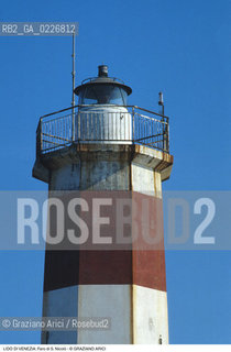 Localizzazione:..VENEZIA / ISOLA DEL LIDO..Oggetto:..Soggetto:..FARO DI S. NICOLO / BOCCA DI PORTO..Cronologia: ....Definizione Culturale:..   Autore:....   Stile:..   Editori/Stampatori:..   Committenza:..Materia e Tecnica:....Collocazione:..Note:..LIDO..Riproduzione Fotografica:..Copyright:..Graziano Arici/Rosebud2 .Data:..1995..Costo:..A