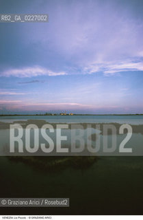 Localizzazione:..VENEZIA / LAGUNA NORD..Oggetto:..Soggetto:..LIO PICCOLO / BARENE..Cronologia: ....Definizione Culturale:..   Autore:....   Stile:..   Editori/Stampatori:..   Committenza:..Materia e Tecnica:....Collocazione:..Note:..LAGUNA - PESCA..Riproduzione Fotografica:..Copyright:..Graziano Arici/Rosebud2 .Data:..1995..Costo:..A