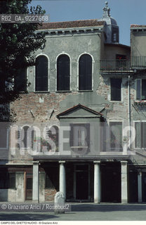 Caption: Nome:..SCUOLA ITALIANA : FACCIATA  ....Localizzazione:..VENEZIA / CANNAREGIO / CAMPO DEL GHETTO NOVO  SINAGOGA / SCUOLA ITALIANA..VENICE / CANNAREGIO / CAMPO GHETTO NOVO  SYNAGOGUE  / SCUOLA ITALIANA   ..Soggetto:..FACCIATA  ..FACADE  ..Cronologia:..SEC. XVI ULTIMO QUARTO /1575  ..XVIth CENTURY / 1575  ..Autore:......Stile:......Editori Stampatori:......Committenza:......Materia e Tecnica:......Collocazione:......Note:......Riproduzione Fotografica:..Graziano Arici/Rosebud2  ....Copyright:..Graziano Arici/Rosebud2/  ....Data:..1994....Costo:..A....Key:..CHIESA  ESTERNI   ..CHURCH  EXTERIORS