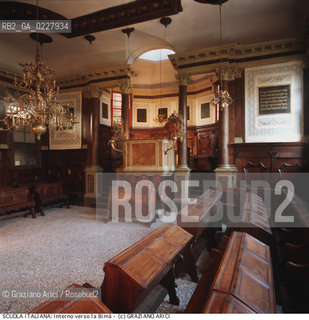 Nome:..SCUOLA ITALIANA : INTERNO VERSO LA BIMÀ  ....Localizzazione:..VENEZIA / CANNAREGIO / CAMPO DEL GHETTO NOVO  SINAGOGA / SCUOLA ITALIANA..VENICE / CANNAREGIO / CAMPO GHETTO NOVO  SYNAGOGUE  / SCUOLA ITALIANA   ..Soggetto:..INTERNO VERSO LA BIMÀ / PULPITO / ARREDI LIGNEI  ..INTERIOR TOWARDS THE BIMAH  / PULPIT / WOODEN FURNITURE  ..Cronologia:..SEC. XVI ULTIMO QUARTO /1575  ..XVIth CENTURY / 1575  ..Autore:......Stile:..BAROCCO  ..BAROQUE  ..Editori Stampatori:......Committenza:......Materia e Tecnica:......Collocazione:......Note:......Riproduzione Fotografica:..Graziano Arici/Rosebud2  ....Copyright:..Graziano Arici/Rosebud2/  ....Data:..1994....Costo:..A....Key:..CHIESA  ..CHURCH..