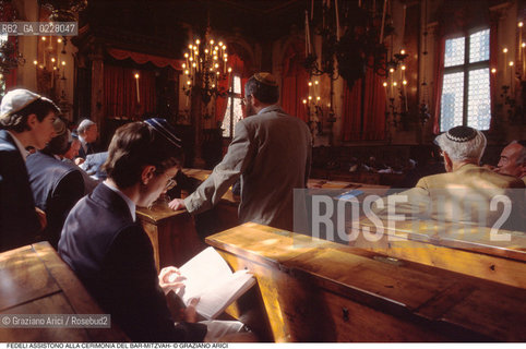 Caption: Nome:..SCUOLA GRANDE SPAGNOLA : FEDELI ASSISTONO ALLA CERIMONIA DEL BAR-MITZVAH (LENTRATA DEI TREDICENNI NELLETÀ ADULTA)..      ..Localizzazione:..VENEZIA / CANNAREGIO / GHETTO VECCHIO / SINAGOGA / SCUOLA GRANDE SPAGNOLA   ..VENICE / CANNAREGIO /  GHETTO VECCHIO / SYNAGOGUE / SCUOLA GRANDE SPAGNOLA    ..Soggetto:..FEDELI ASSISTONO ALLA CERIMONIA DEL BAR-MITZVAH (LENTRATA DEI TREDICENNI NELLETÀ ADULTA)   ..MEMBERS OF THE  COMMUNITY WATCHING THE CERIMONY OF BAR-MITZVAH (THE ENTRY INTO ADULT LIFE AT THIRTEEN)   ..Cronologia:..SEC. XVI SECONDA METÀ / RIEDIFICATA NEL SEC. XVII PRIMA METÀ   ..XVIth CENTURY / REBUILT IN THE XVIIth CENTURY   ..Autore:..LONGHENA BALDASSARRE / MANIERA    ..LONGHENA BALDASSARRE / STYLE   ..Stile:..BAROCCO  ..BAROQUE   ..Editori Stampatori:......Committenza:......Materia e Tecnica:......Collocazione:......Note:......Riproduzione Fotografica:  ..Graziano Arici/Rosebud2 ....Copyright:..Graziano Arici/Rosebud2/....Data:..1994 ....Costo:..A....Key:..RITI..RITES