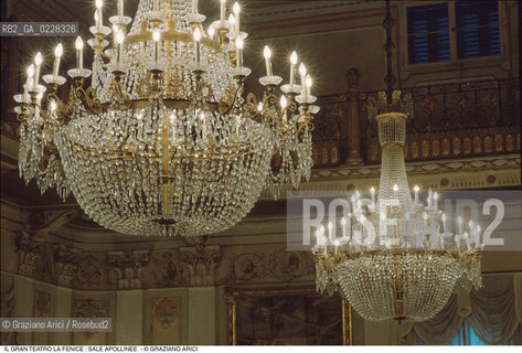 Caption: Nome: ..GRAN TEATRO LA FENICE..Descrizione: ..SALE APOLLINEE/ VENEZIA LAMPADARI..Credit: ..Graziano Arici/Rosebud2/..Costo: ..A..Nazione: ..ITALIA..Città: ..VENEZIA..Data: ..1985 ca.