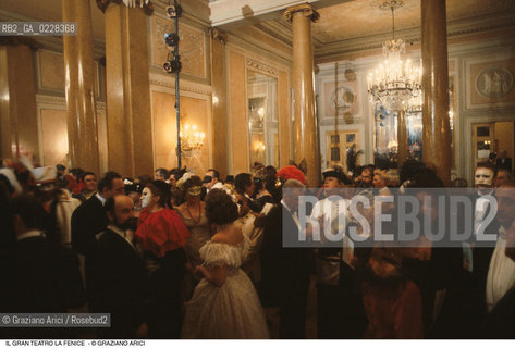 Caption: Nome: ..GRAN TEATRO LA FENICE..Descrizione: ..FOYER FESTA DI CARNEVALE / VENEZIA..Credit: ..Graziano Arici/Rosebud2/..Costo: ..A..Nazione: ..ITALIA..Città: ..VENEZIA..Data: ..1985 ca.